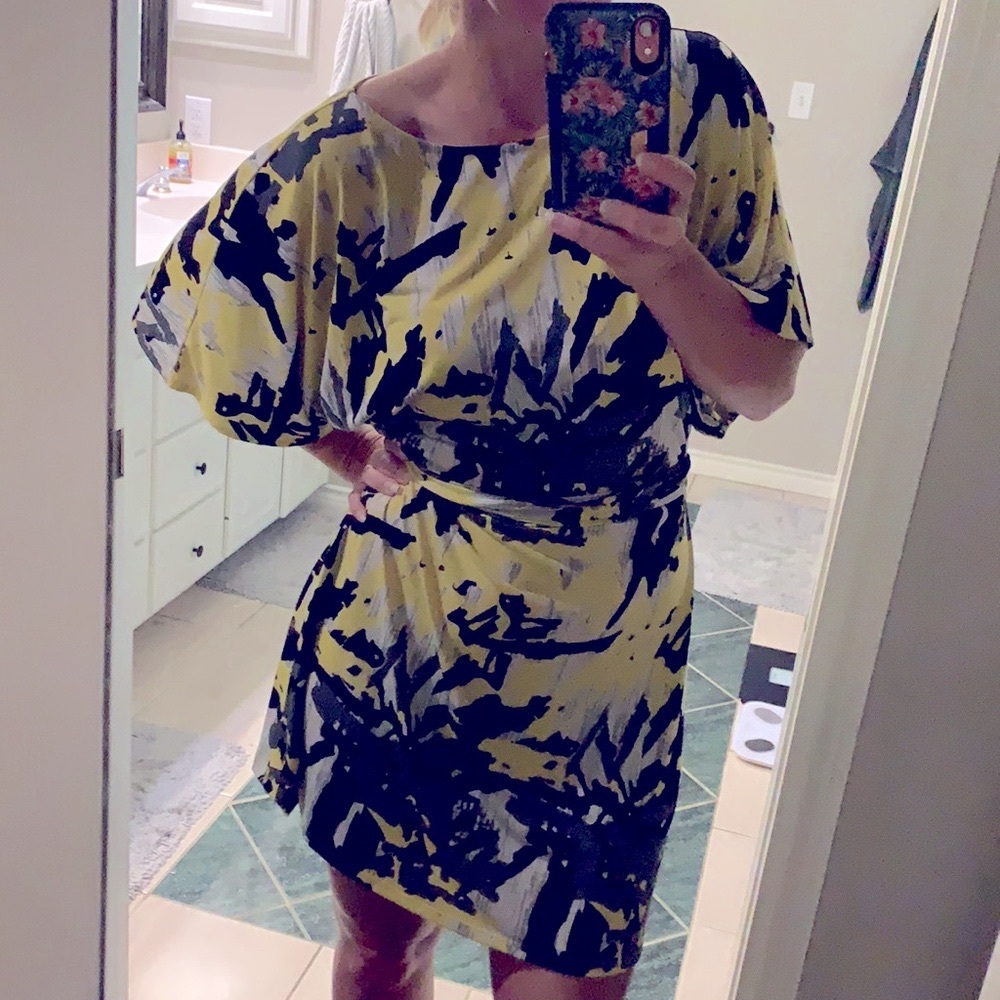 EUC BCBGMaxAzaria XS Dress